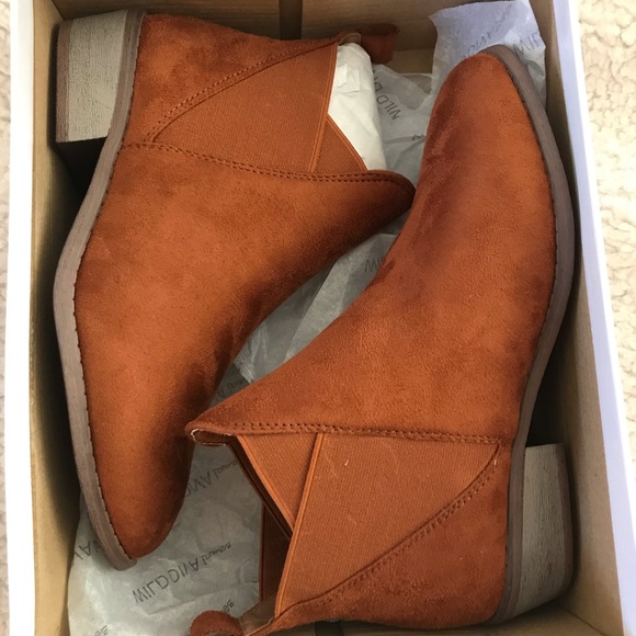 women's cognac suede booties